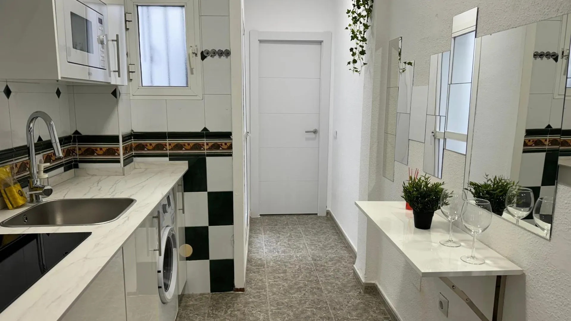 Sweet Home Center Beatas Malaga Apartment